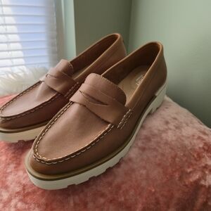 Sperry Tan Leather Penny Loafers